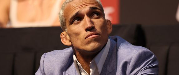 Charles Oliveira