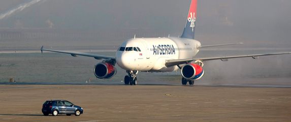 Zrakoplov Air Serbia, ilustracija