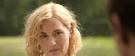 Kate Winslet - 2