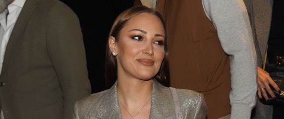 Aleksandra Prijović na premijeri predstave 'Sedam sati sunčane svjetlosti' u Beogradu - 6