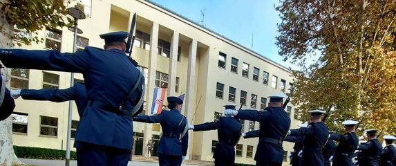 Počasno-zaštitna bojna pred MORH-om - 4