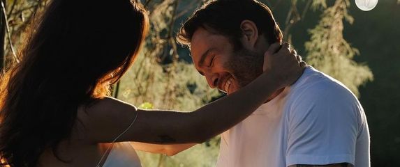 Ed Westwick i Amy Jackson - 1