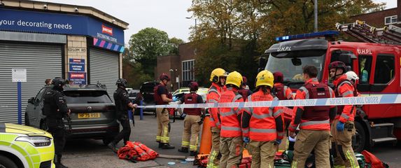 Hitne službe na mjestu napada u Manchesteru