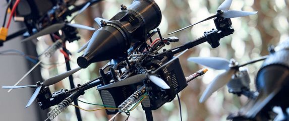 Ukrajinski napadački dronovi