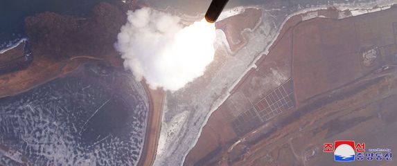 Sjevernokorejka hipersonična raketa, arhiva