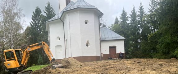 Masovna grobnica u Krašiću