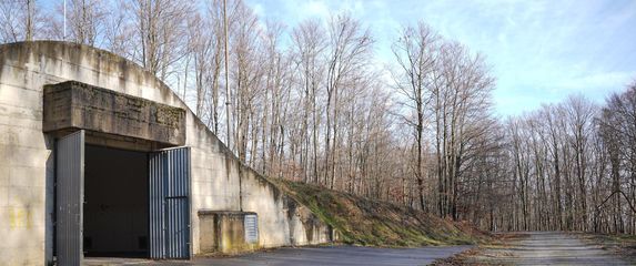 Bivša vojarna JNA Čerkezovac