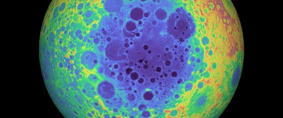 Mjesečev južni pol