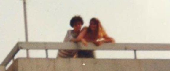 Stara fotografija iz Osijeka i urnebesan natpis u pozadini