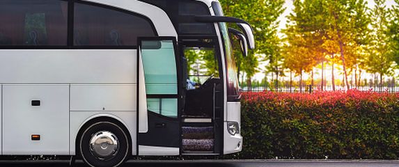 Prazan autobus, ilustracija