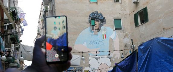 Legendarni Maradonin mural