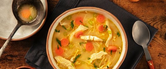 Pileća juha puna je kolagena