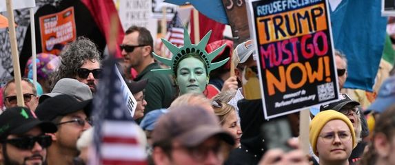 Prosvjedni skup u protiv politika Donalda Trumpa u SAD-u - 4