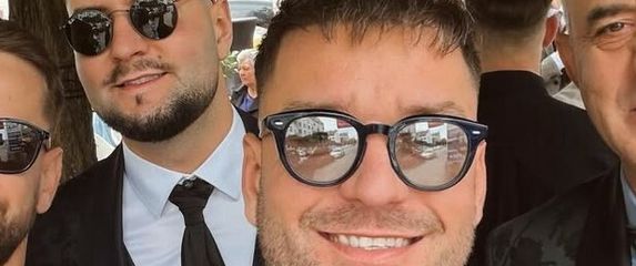 Sandi Pego, Ismael Hadžić