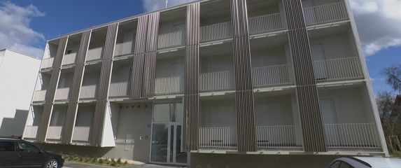 Novi stanovi u Topuskom