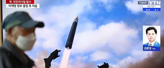 Sjeverna Koreja testirala nadzvučne projektile