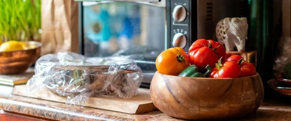 Smije li drvena posuda ići u mikrovalnu pećnicu?