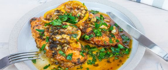 Piletina s peršinom i češnjakom