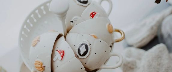 Šalice brenda Lunai Studio