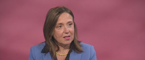 Irena Hrstić, ministrica zdravstva