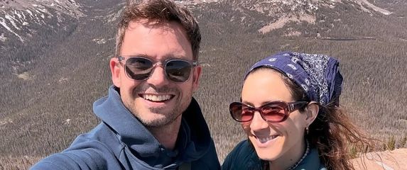 Patrick J. Adams, Troian Bellisario