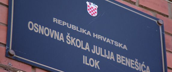 Ravnatelj škole kraj 10 žena prijavljenih za posao, zaposlio svoju suprugu (Foto: Dnevnik.hr) - 10
