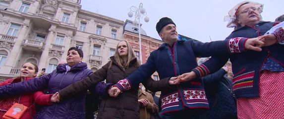 Umjetničke izvedbe hrvatskih političara (Foto: Dnevnik.hr) - 6