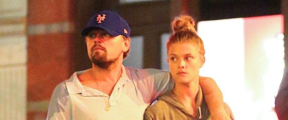 Nina Agdal i Leonardo DiCaprio (Foto: Profimedia)