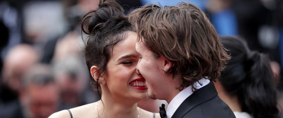 Brooklyn Beckham i Hana Cross (Foto: Getty Images)