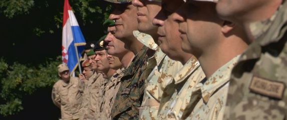Vojnici odlaze u Afganistan (Foto: Dnevnik.hr)