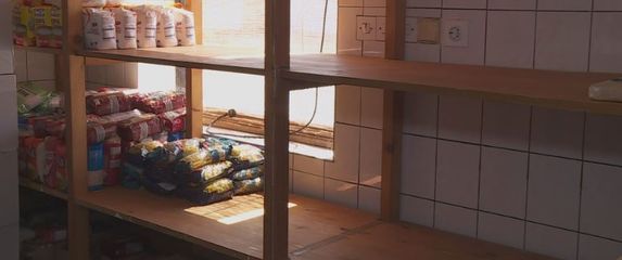 Prazne police (Foto: Dnevnik.hr)