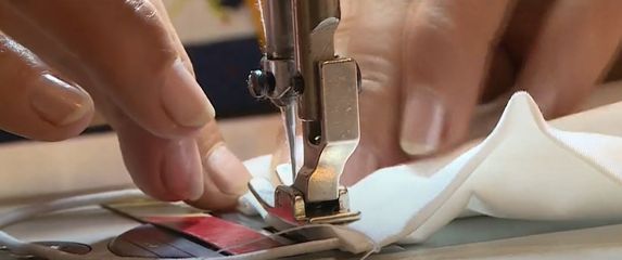 Humanitarno izrađuju maske za cijelu županiju - 1