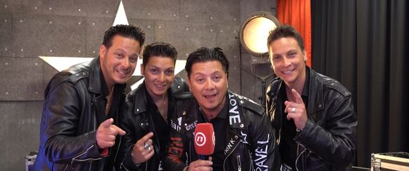 Esteriore Brothers su zlatni gumb Maje Šuput