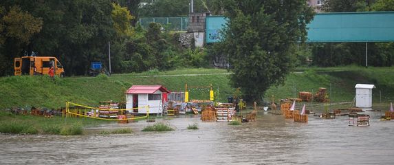 Sava se izlila iz korita u Zagrebu - 1