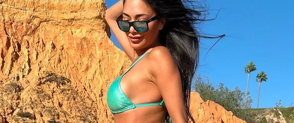 Nicole Scherzinger - 7