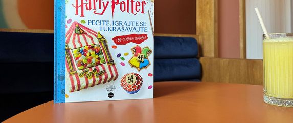 Službena kuharica nadahnuta filmovima o najpoznatijem čarobnjaku – Harry Potter – Pecite, igrajte se i ukrašavajte - 3