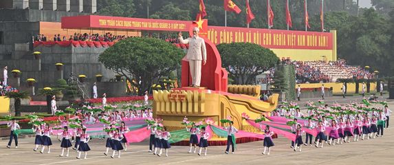 Vojna parada u Vijetnamu - 1