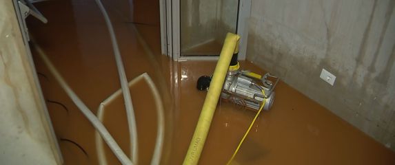 Snažno nevrijeme pogodilo Istru - 3