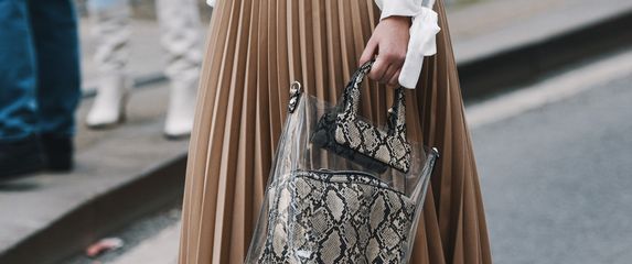 Midi suknje A-kroja nikad ne izlaze iz mode