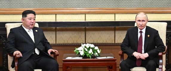 Kim Jong Un i Vladimir Putin