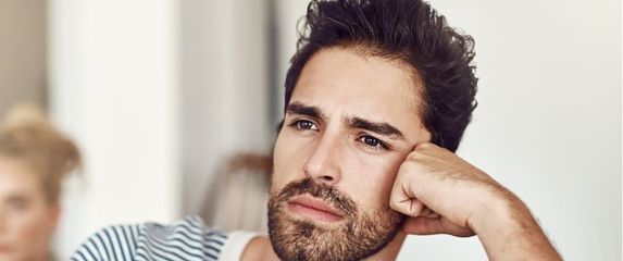 Djevojka je razljutila dečka