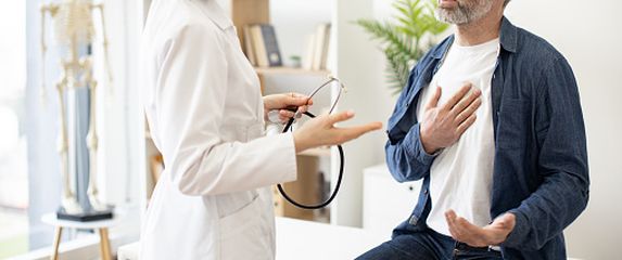 Muškarac kod doktorice, ilustracija