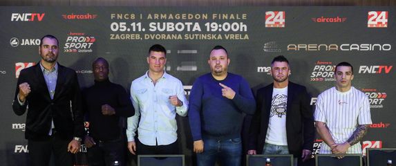 Are (drugi s lijeva), Forgač (četvrti s lijeva)