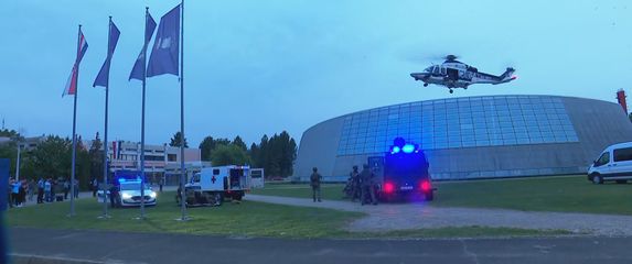 Simulacija akcije antiterorističke postrojbe Lučko