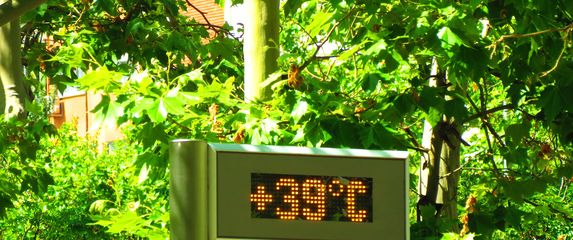 Vrućina u gradu, ilustracija