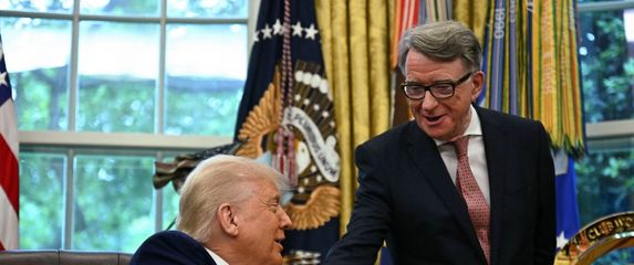 DonaldTrump i Peter Mandelson