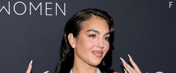 Georgina Rodriguez na gala večeri Caring For Women - 4