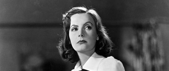 Greta Garbo u sceni iz kultnog filma Ninočka