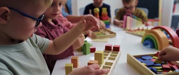 Teta u vrtiću pod optužbama - 4