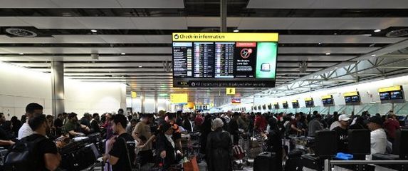 Gužva u zračnim lukama zbog kibernetičkog napada